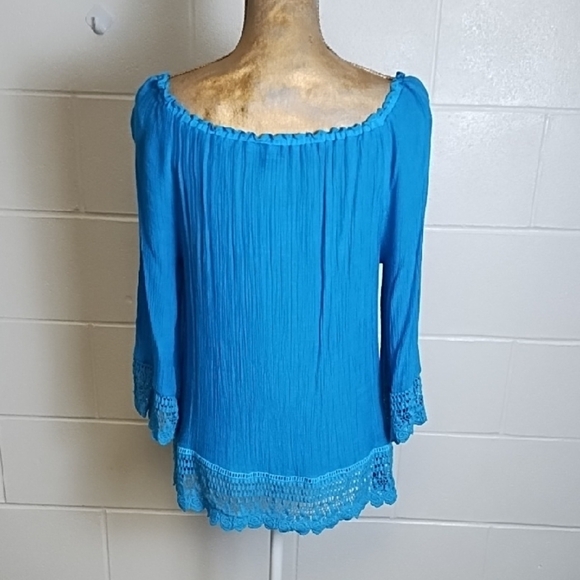 Dark Turqoise Gauzy Crocheted 3/4 Sleeve Top Blouse - Picture 2 of 10